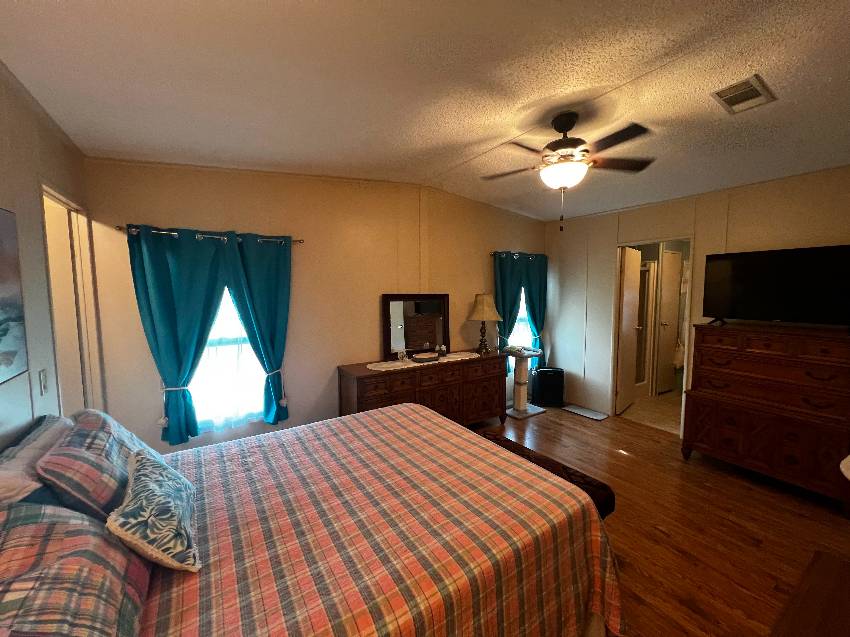 648 Century Lane a Winter Haven, FL Mobile or Manufactured Home for Sale